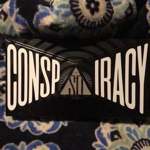 Jeffree Star Conspiracy palette